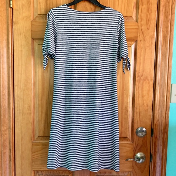 Women’s size XS Gap navy and white striped A-line swing dress with sleeve tie - Picture 2 of 6